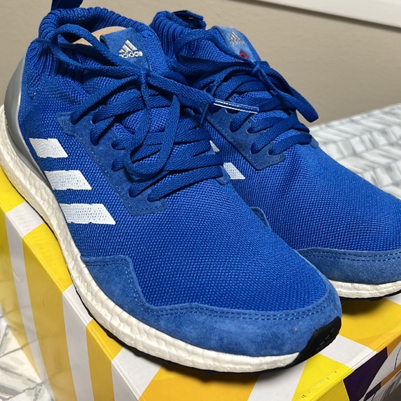 Adidas UltraBoost Mid in Blue mens 9.5 worn once - Picture 3 of 8